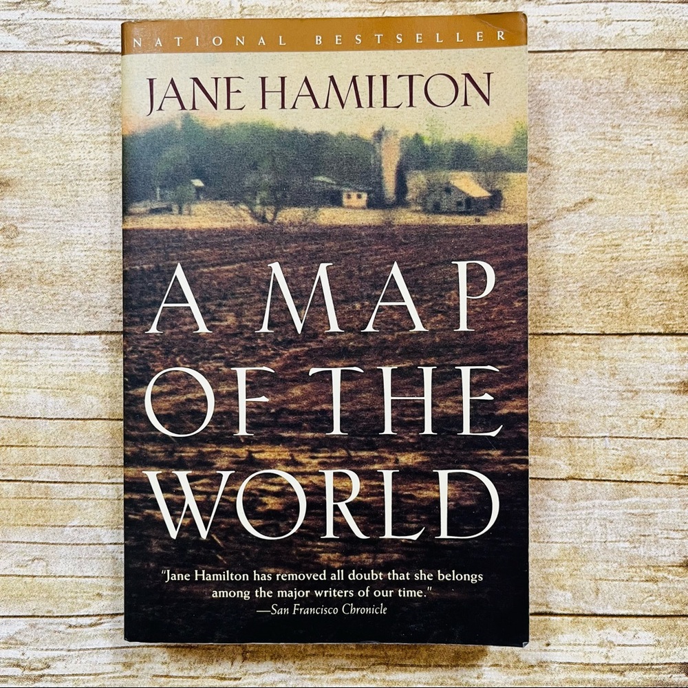 A Map of the World by Jane Hamilton - Paperback
